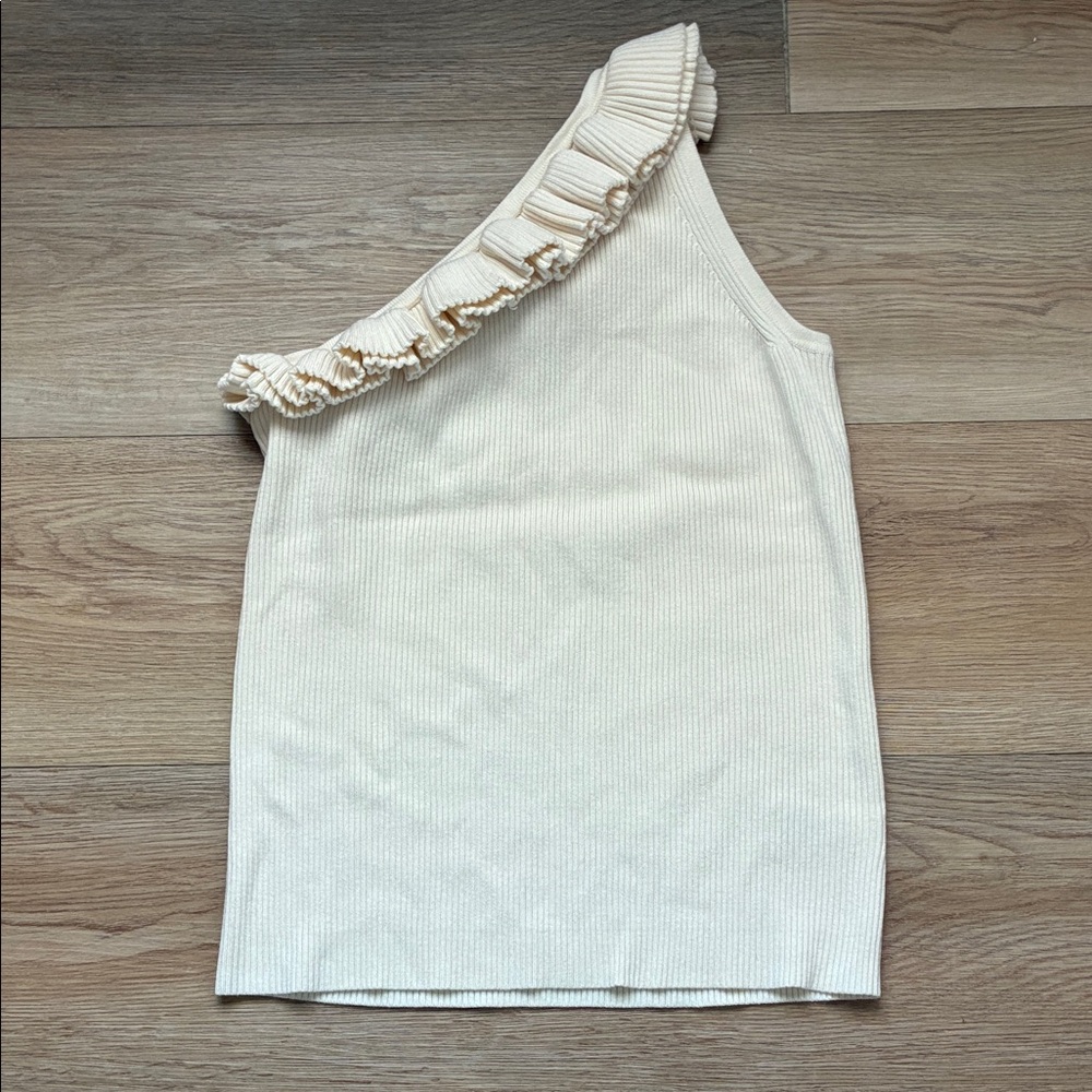 Sofia by Sofia Vergara One-Shoulder Ruffle Tank in Cream